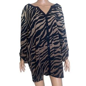 Catherines blouse top tiger striped pattern V- neck roll tab sleeve SZ 4 XL